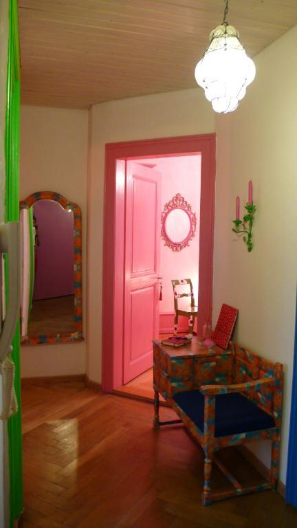 B&B La Vie En Rose Basel Phòng bức ảnh